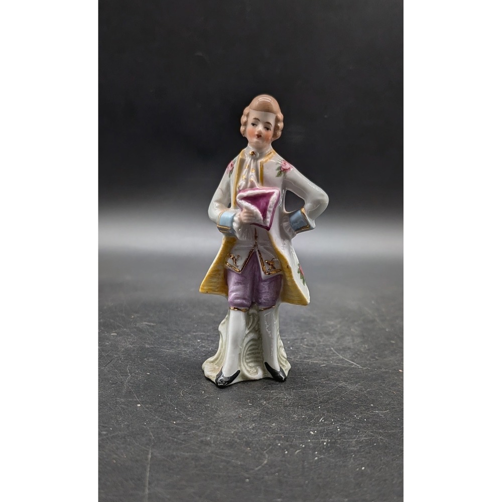 Vintage Germany Porcelain Figurine Colonial Gentleman Pink Roses Gold Gilt 18565